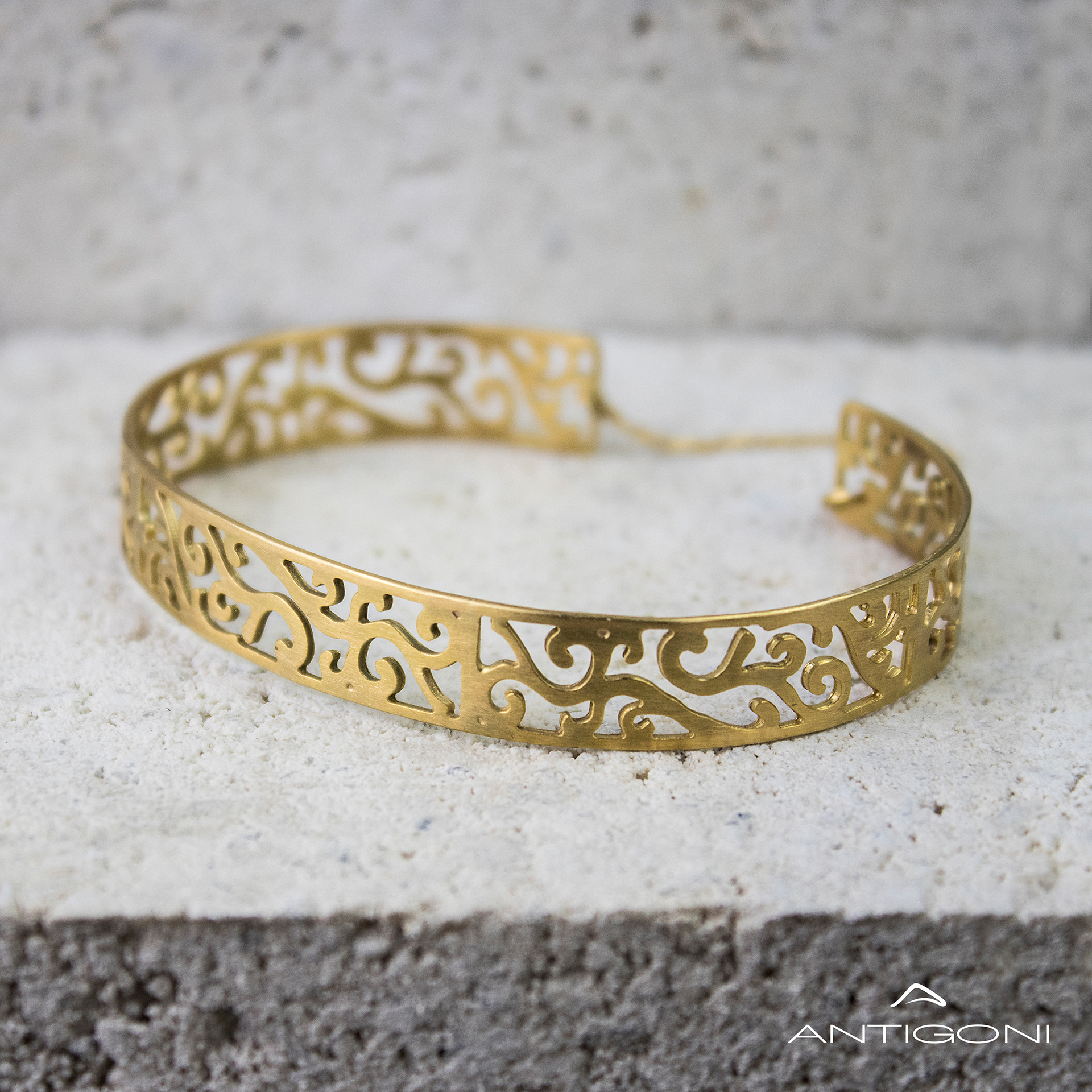 KISSOS fixed bracelet