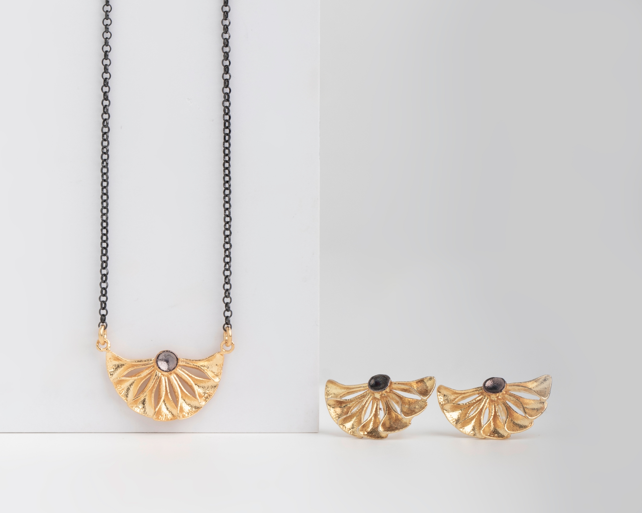 Gold-plated sun necklace