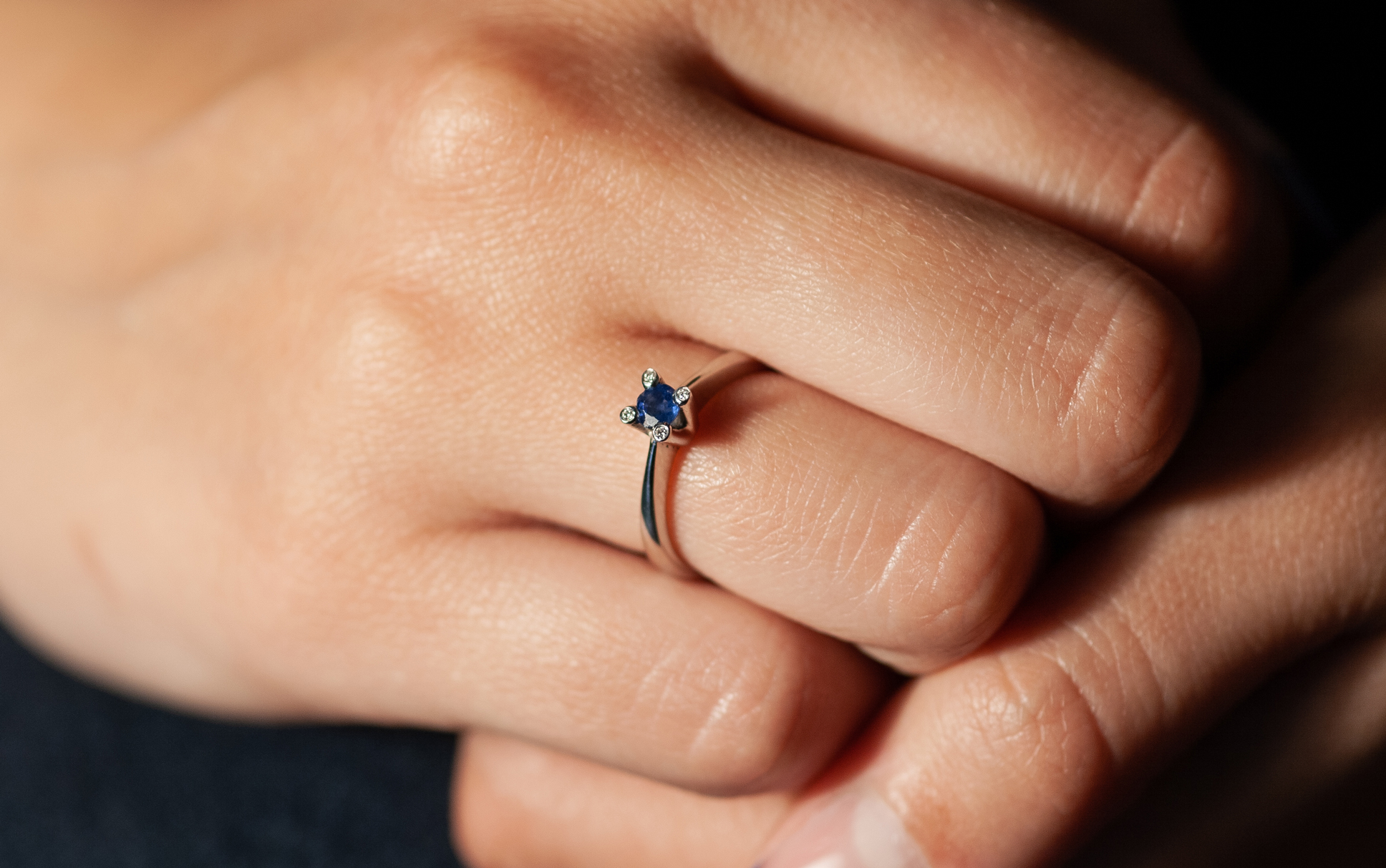 White gold solitaire