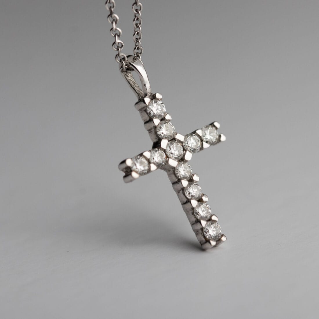 Διαμαντένιος σταυρός