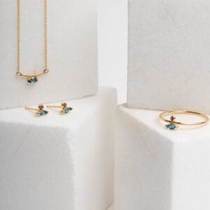 Δαχτυλίδι με ρουμπίνι και blue topaz