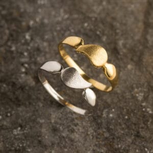 Χρυσό δακτυλίδι λιτού σχεδιασμού