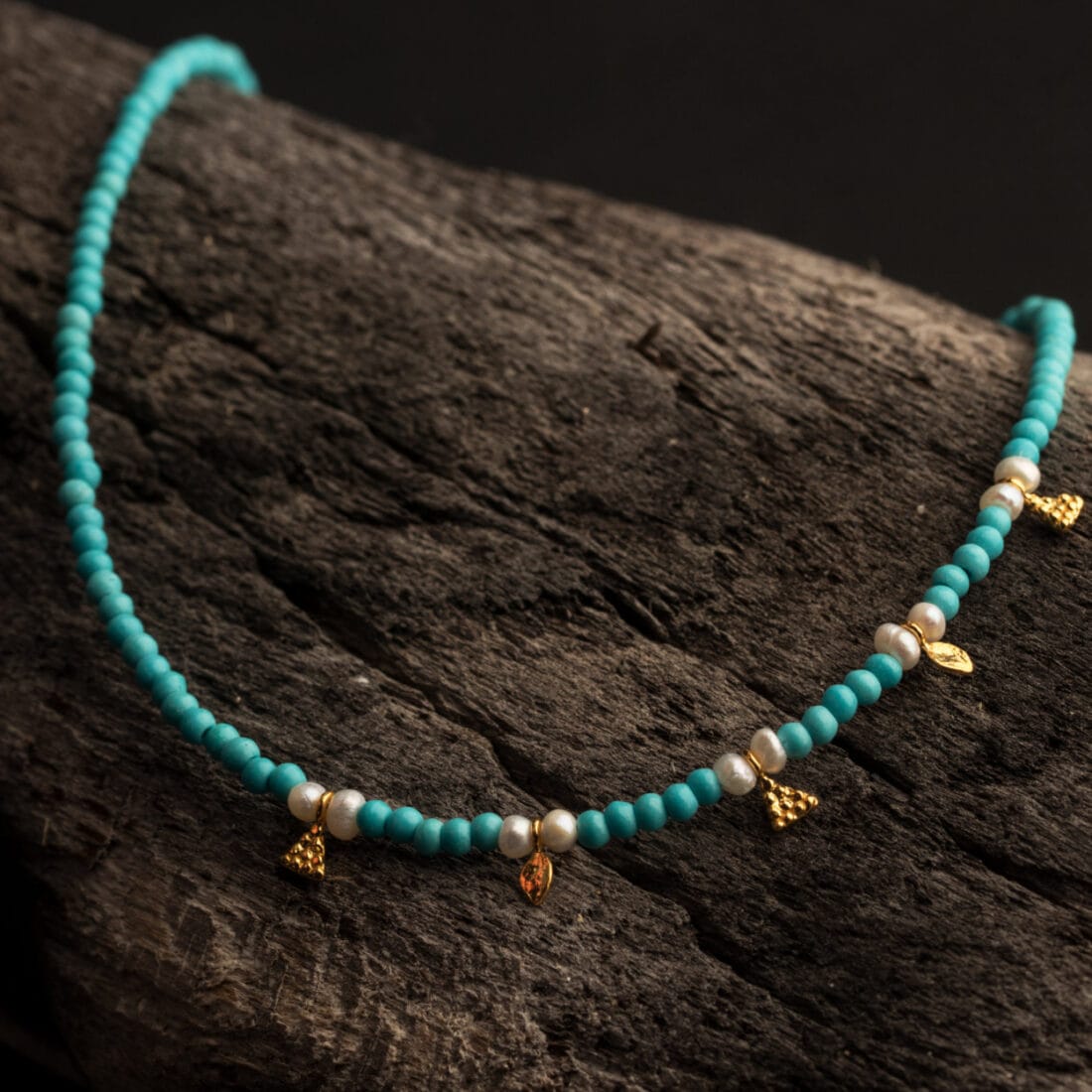 Τυρκουάζ καλοκαιρινό κολιέ