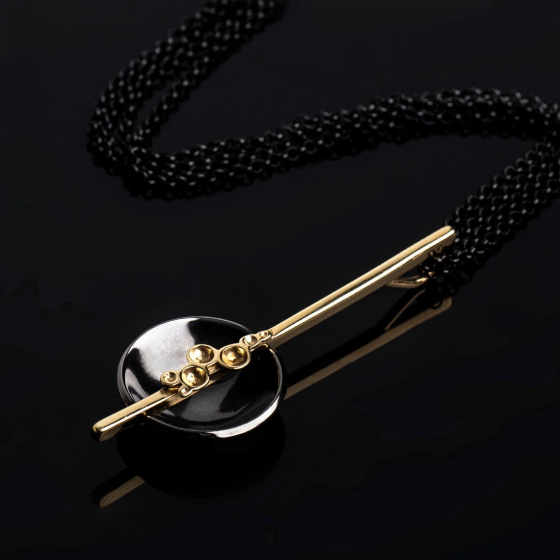 Μενταγιόν σε συνδυασμό μετάλλων