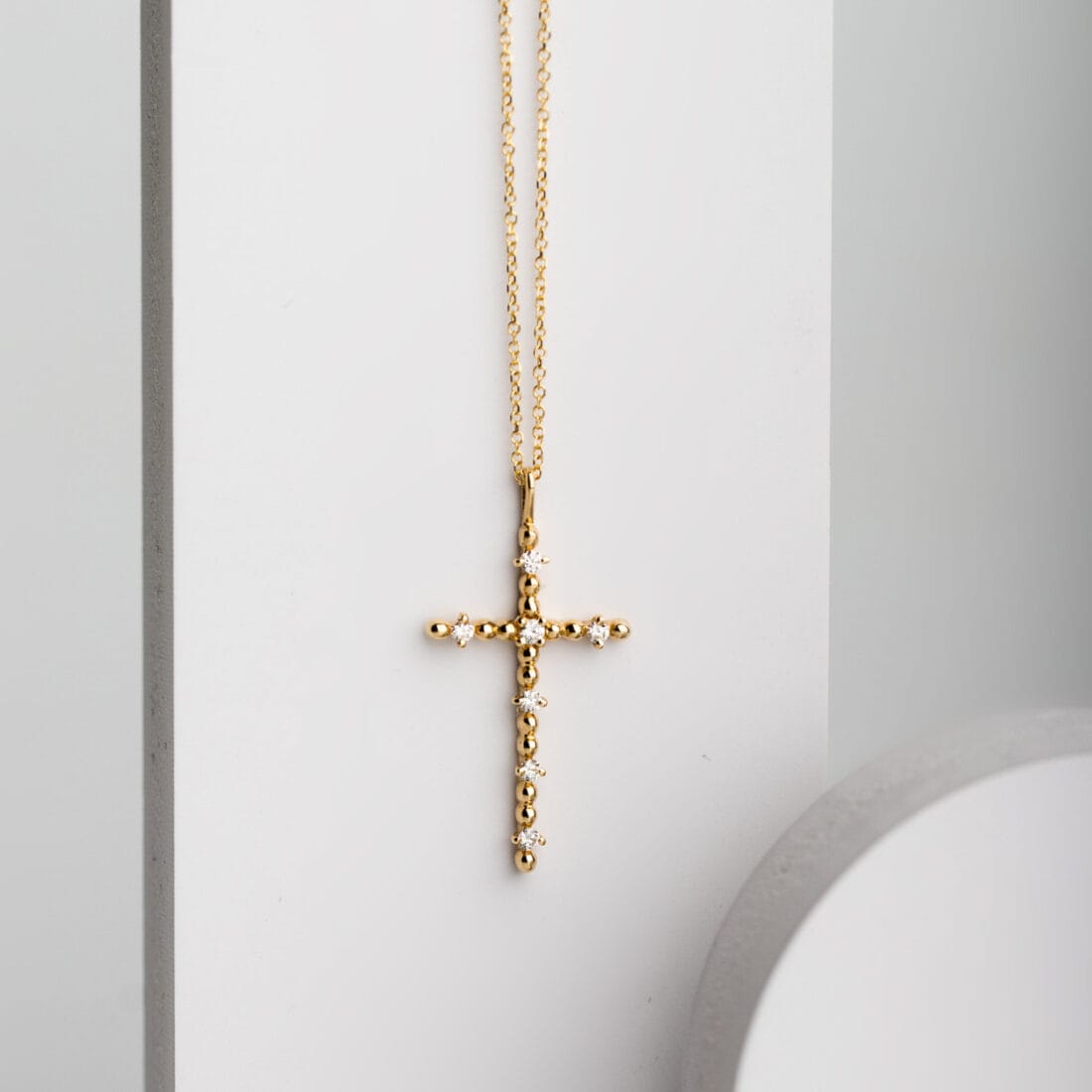 Σταυρός με μπριγιάν