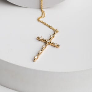 Σταυρός με μπριγιάν