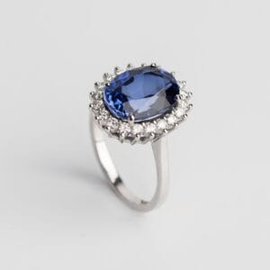 Δαχτυλίδι με σπάνιο Τανζανίτη και brilliant