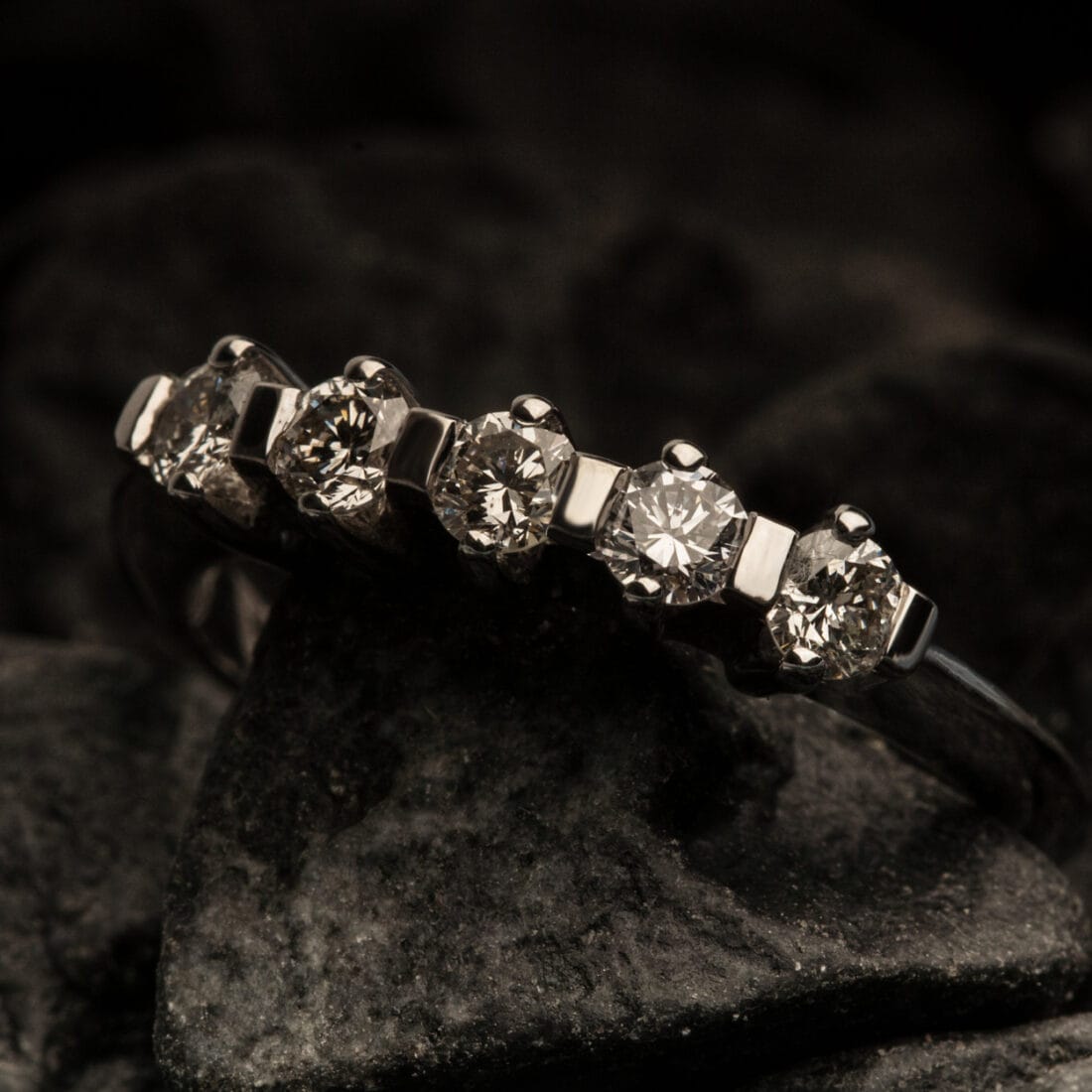 Σειρέ δαχτυλίδι με πέντε brilliant