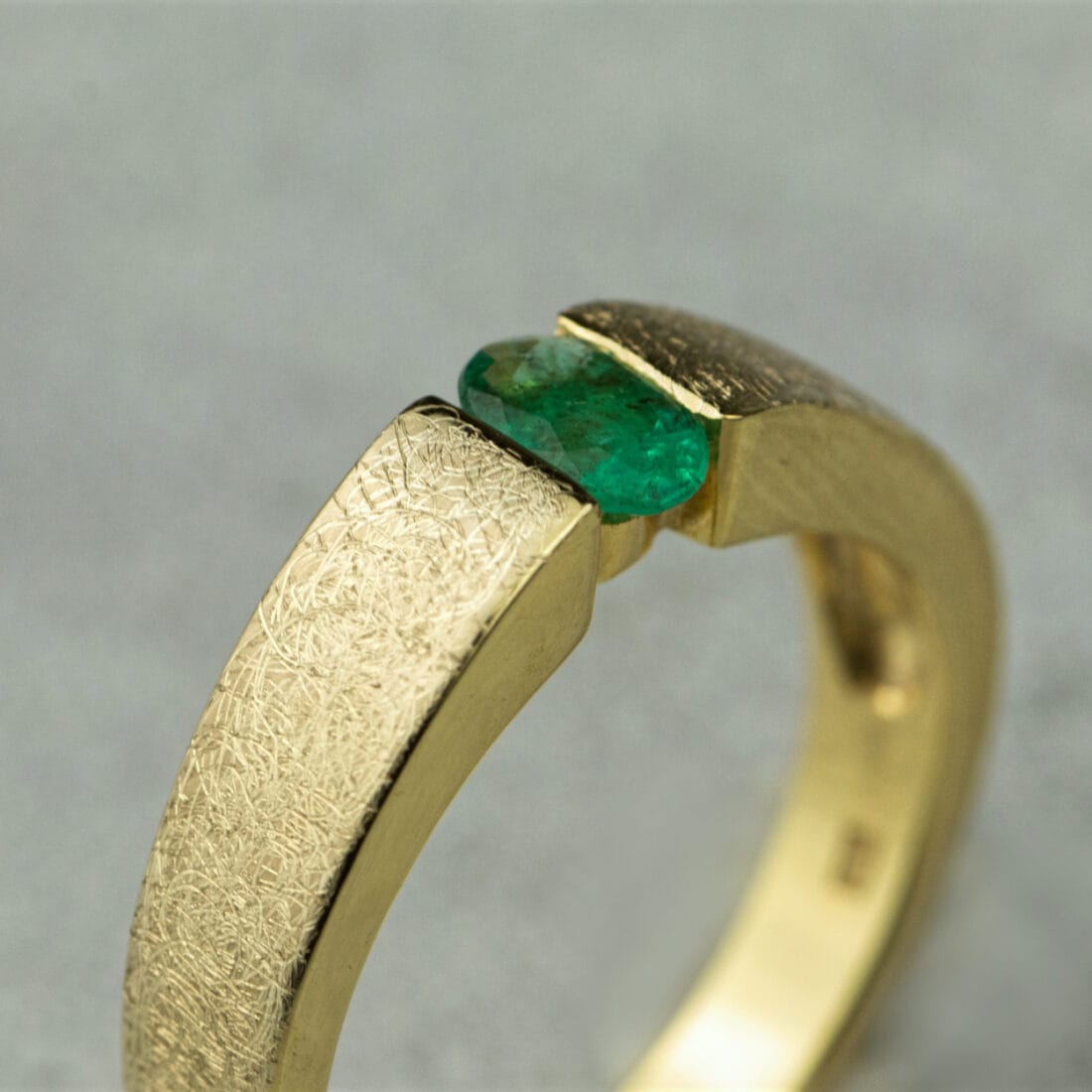 Δαχτυλίδι μονόπετρο