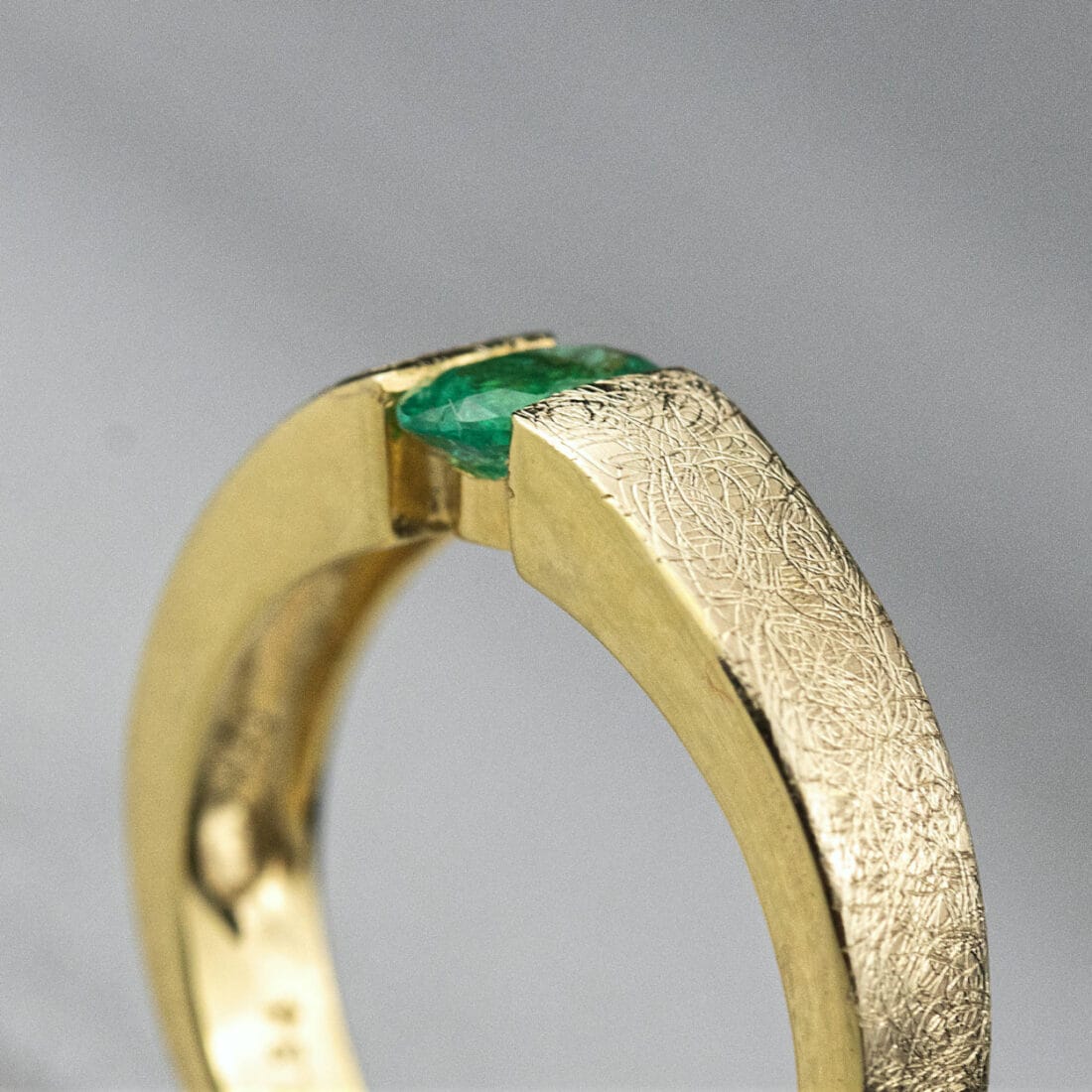 Δαχτυλίδι μονόπετρο