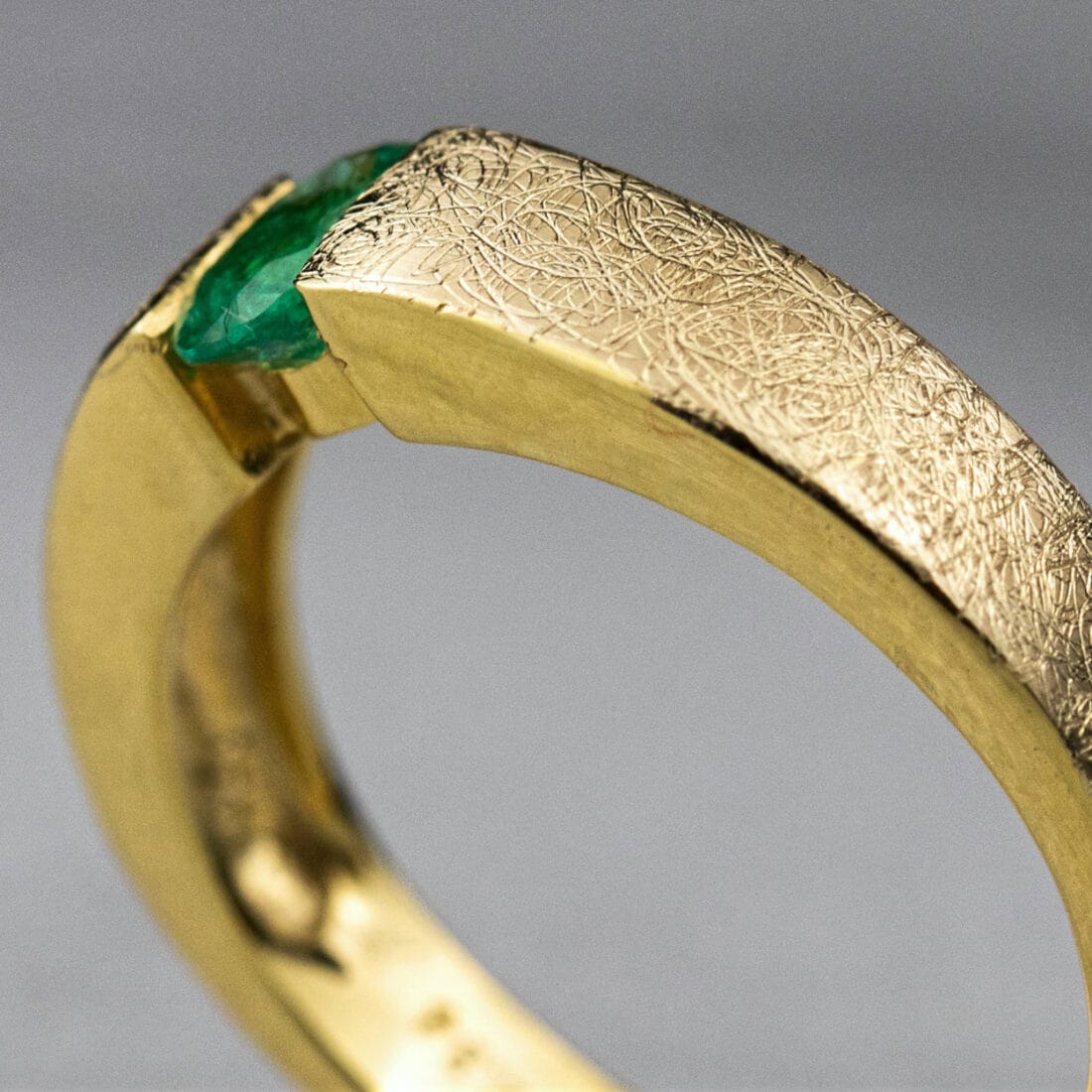 Δαχτυλίδι μονόπετρο