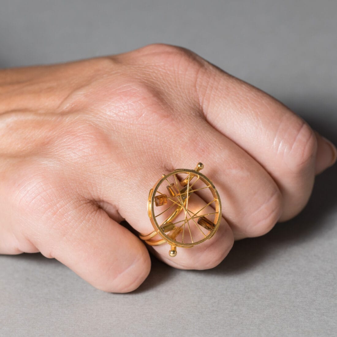 Δαχτυλίδι κύκλος με τουρμαλίνες