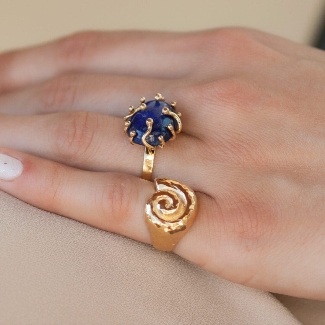 Δαχτυλίδι με απέριτο σχεδιασμό