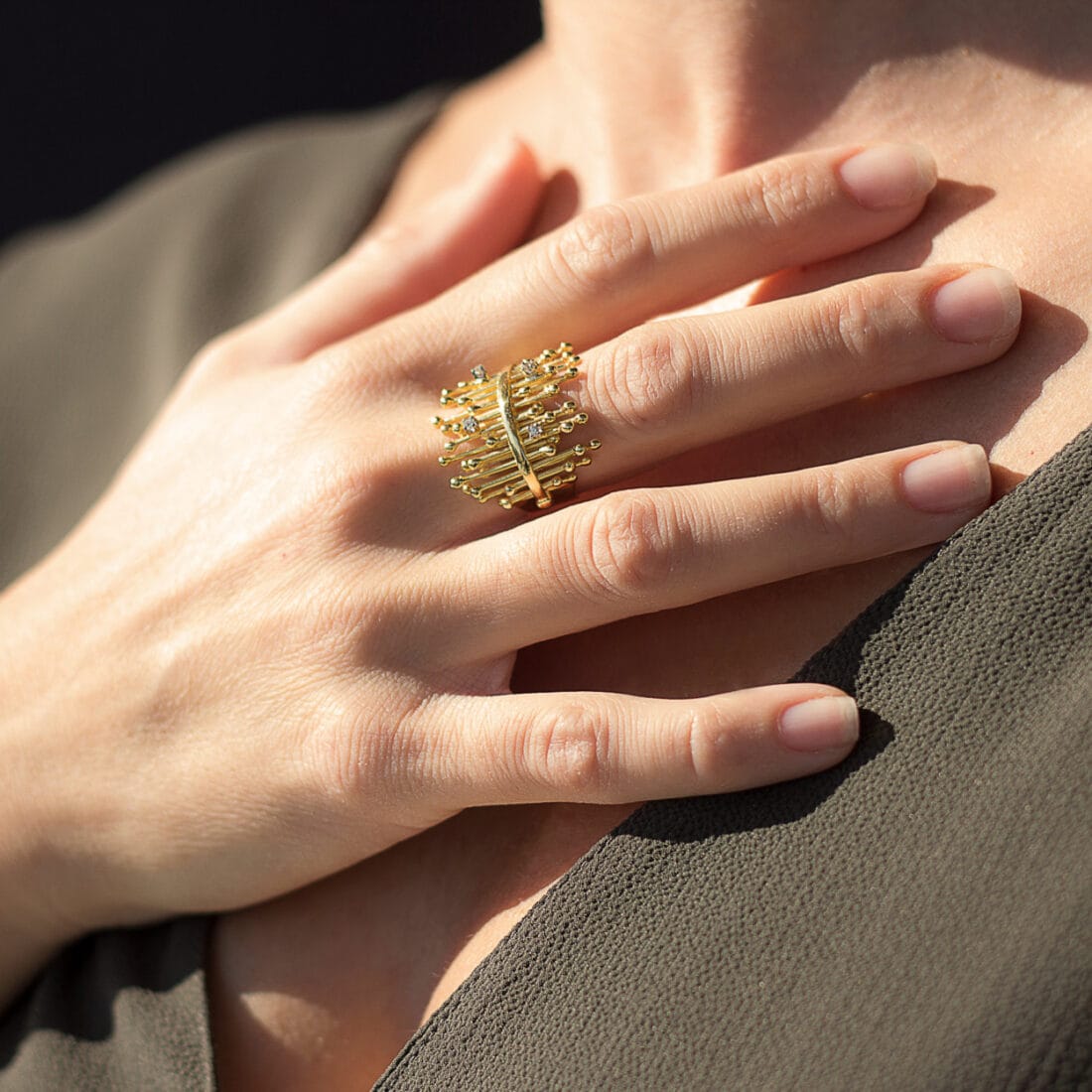 Δαχτυλίδι χρυσό LEGATO με διαμάντια κοπής brilliant