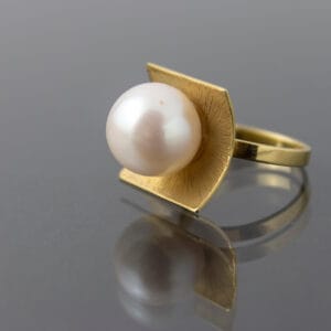 Δαχτυλίδι DIATHLASIS με μαργαριτάρι