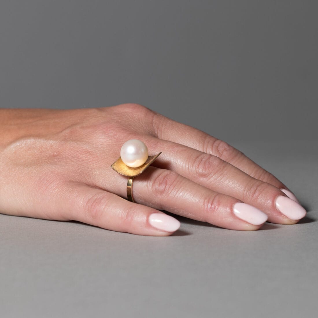 Δαχτυλίδι DIATHLASIS με μαργαριτάρι