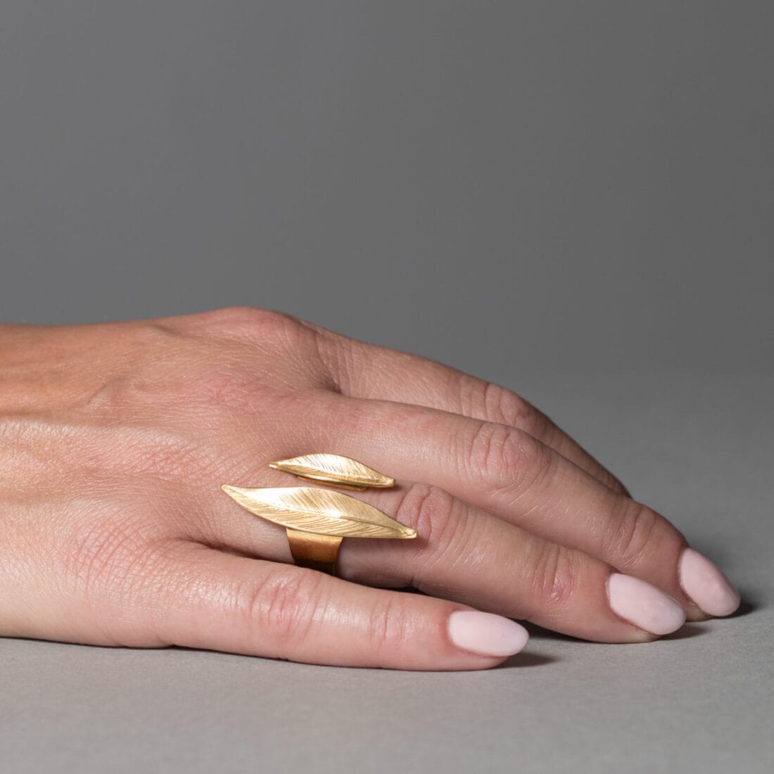 Δαχτυλίδι ELEONES φύλλα ελιάς