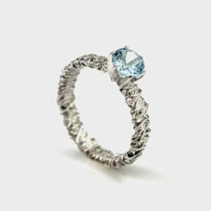 Πλεκτό μονόπετρο δαχτυλίδι