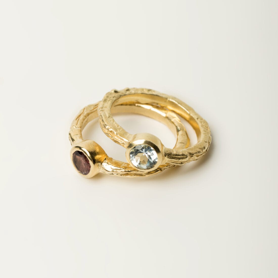 Χρυσό μονόπετρο