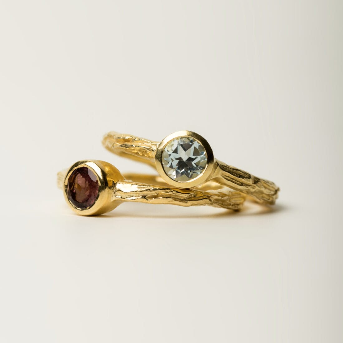 Χρυσό μονόπετρο