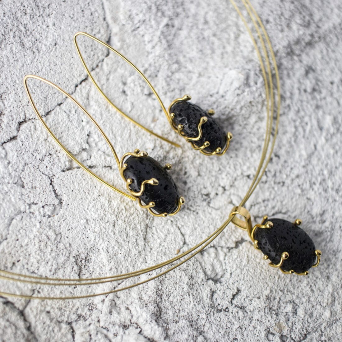 Μενταγιόν LAVA με πέτρα λάβα