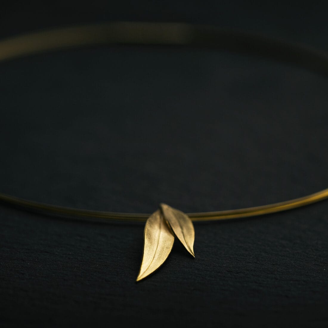 Μενταγιόν διπλό φύλλο ELEONES