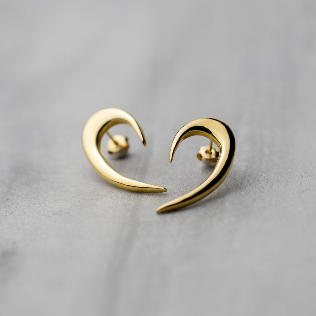 Χρυσά σκουλαρίκια SOBRIO