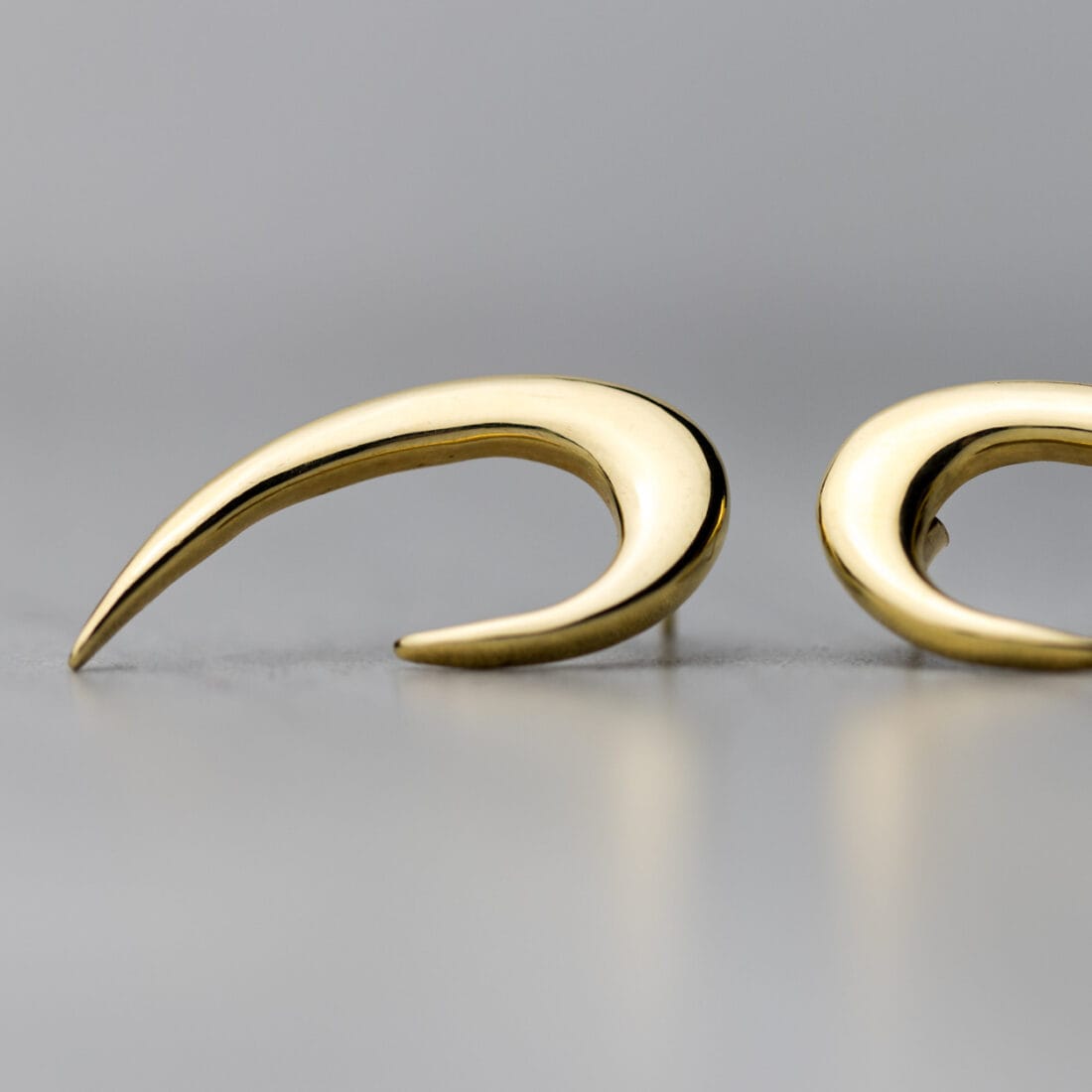 Χρυσά σκουλαρίκια SOBRIO