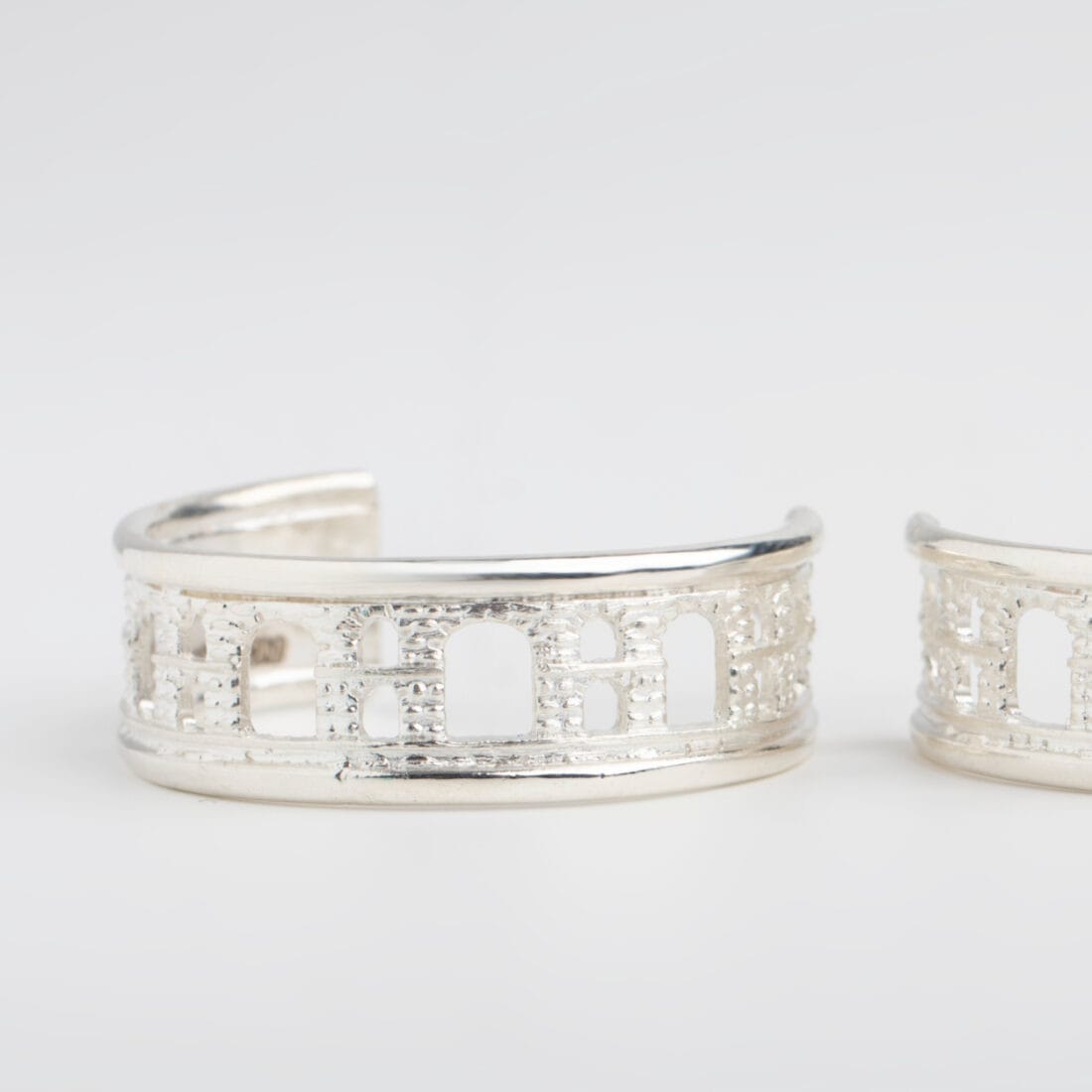 Σκουλαρίκια KAVALA ασημένια ή ασημόχρυσα