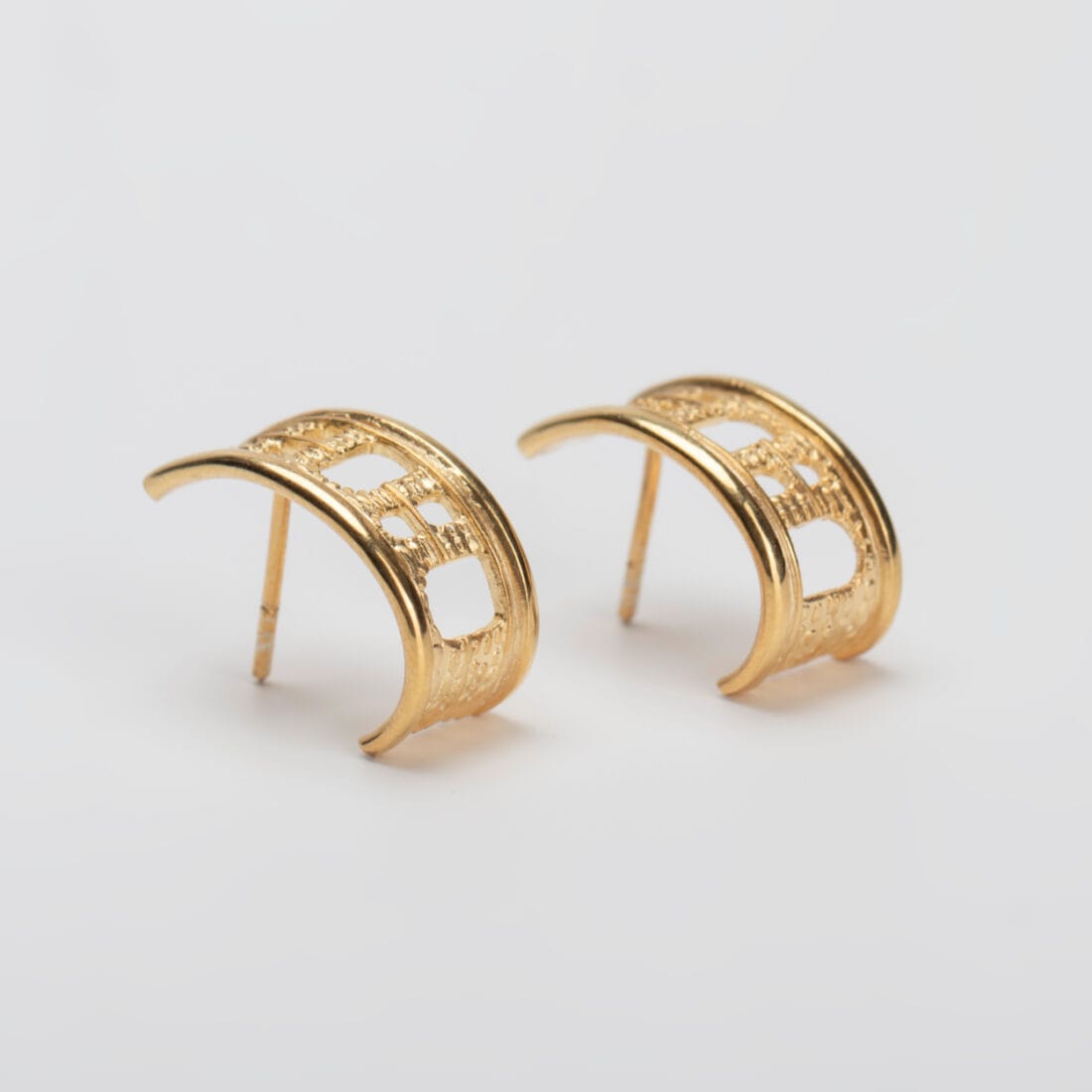 Σκουλαρίκια KAVALA half hoops