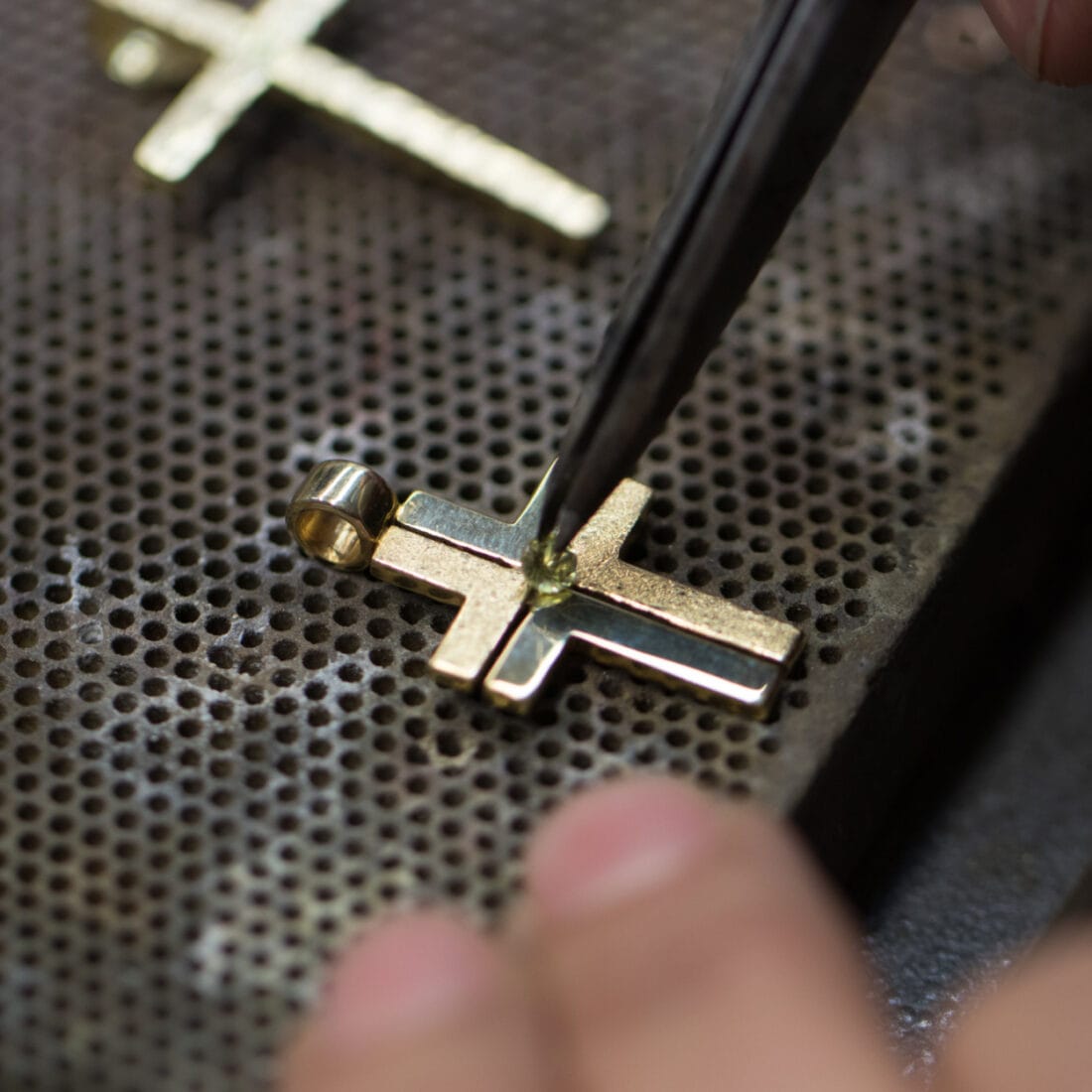 Σταυρός με δύο υφές